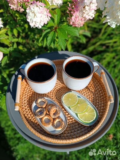 Поднос из ротанга