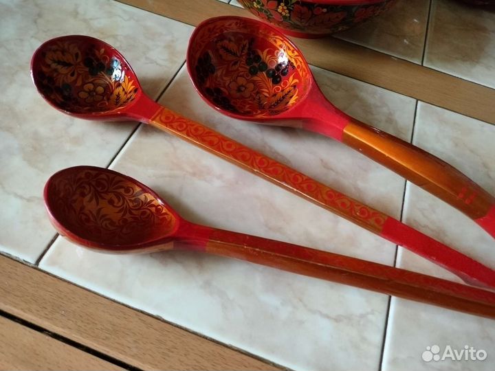 Ложки с хохломской росписью