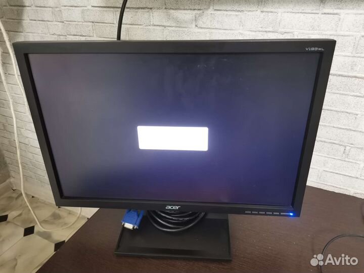 Монитор Acer V193wl