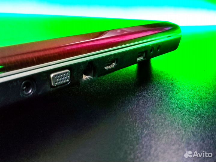 Ноутбук Samsung i3/15.6/SSD