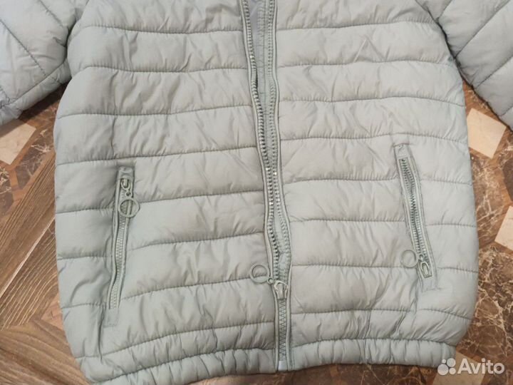 Куртка Rezerved 122р для девочек