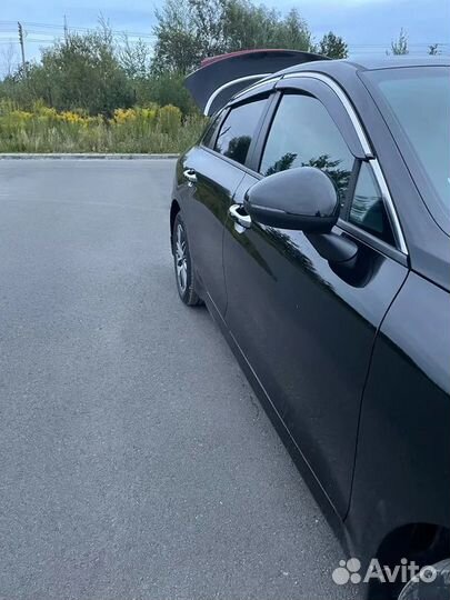 Дефлектора окон Kia K5