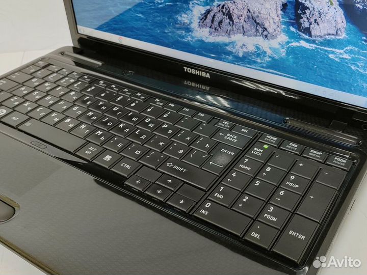 Toshiba satellite для игр домашний Ноутбук SSD 6gb