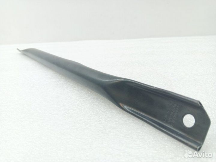 Распорная планка передняя правая Audi Q5 FY 2.0