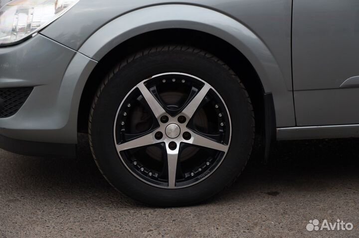 Opel Astra 1.8 AT, 2013, 171 000 км