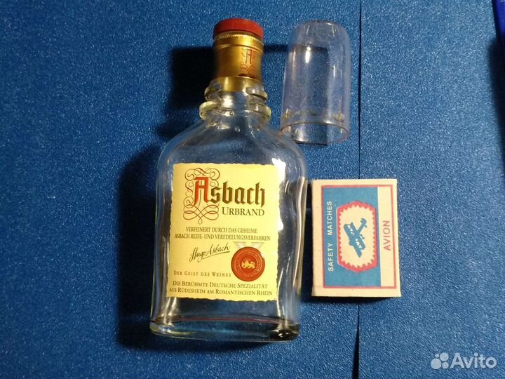 Мини-бутылочки, фляжки, пробки для вина