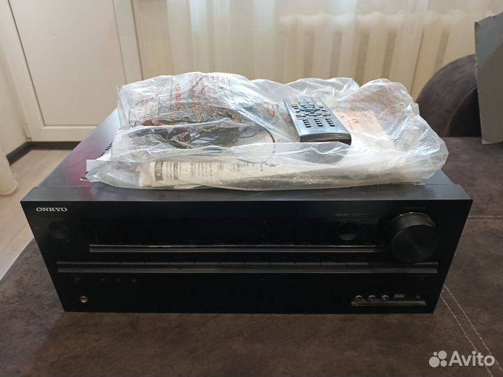 Av ресивер onkyo tx nr 525