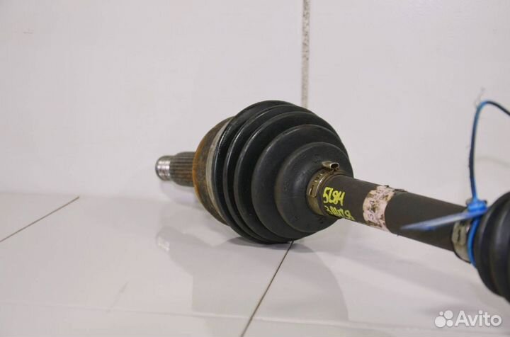 Приводной вал передний левый Ford Escape 1