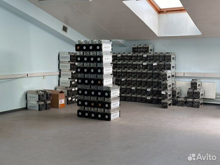 Асик б/у Whatsminer m30s+ 102th на руках