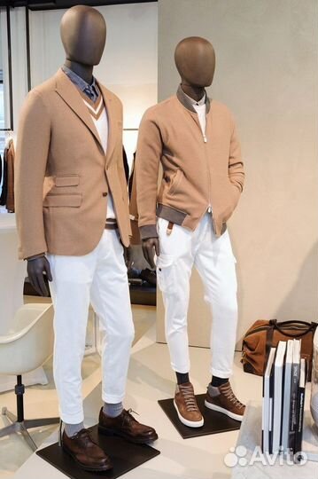 Мужской стилист-имиджмейкер