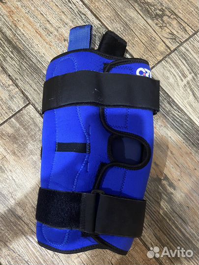 Бандаж на коленный сустав