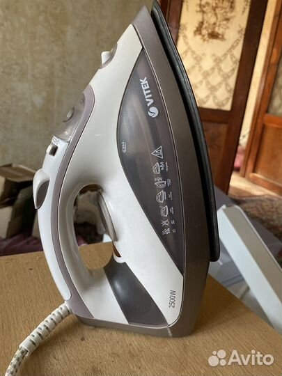 Утюг Vitek