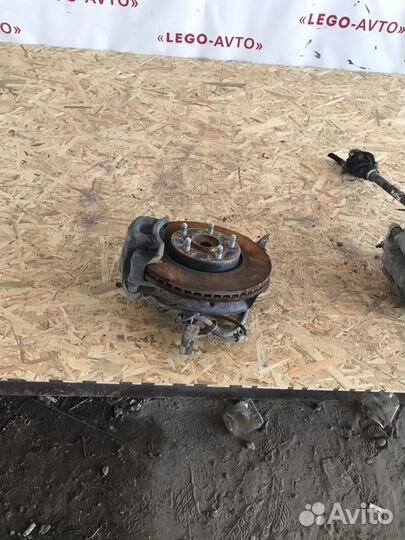 KIA Sportage 3 кулак правый