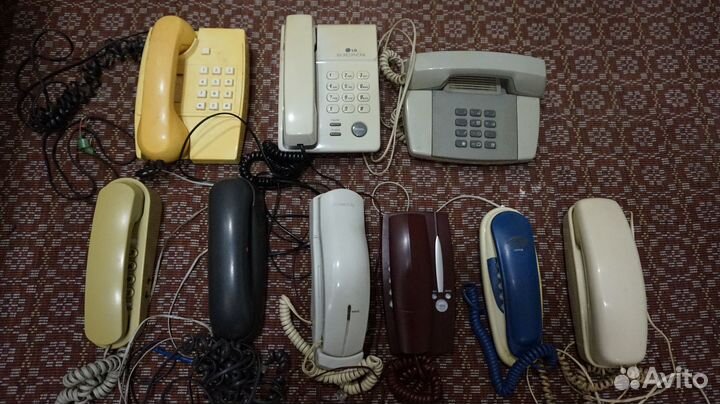 Телефоны проводные, б/у