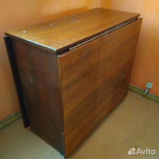 Стол книжка советский