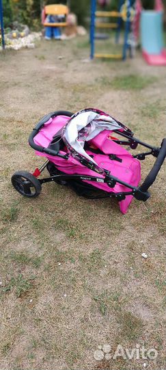 Прогулочная коляска