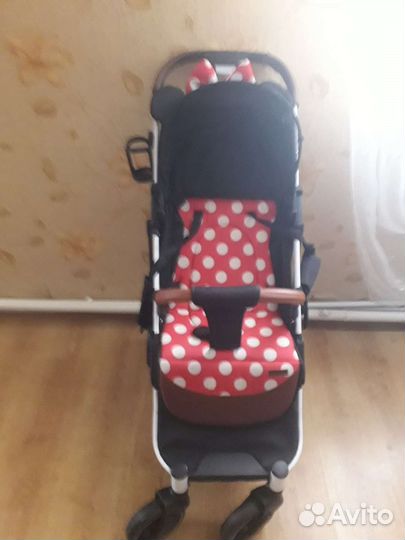 Прогулочная коляска б/у