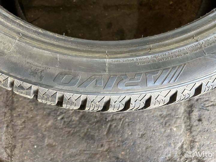 Arivo Ice Claw ARW7 275/40 R22 107T