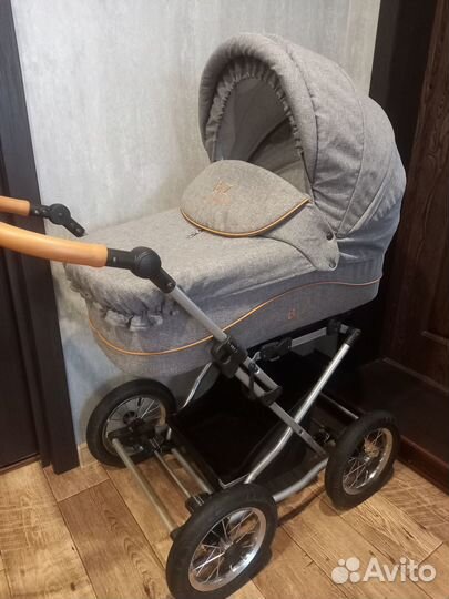 Продам детскую коляску