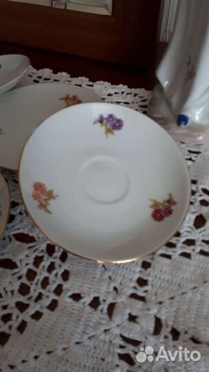 Часть кофейного сервиза Богемия