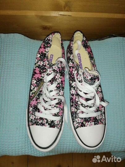 Кеды конверсы