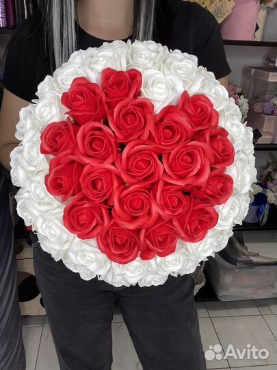 Букеты из мыльных роз к 1 сентября