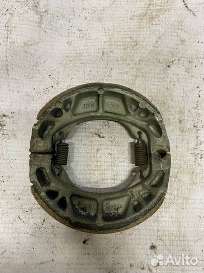 Колодки тормозные задние Honda Lead AF20E