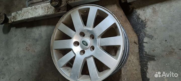 Литые диски р18 ленд ровер