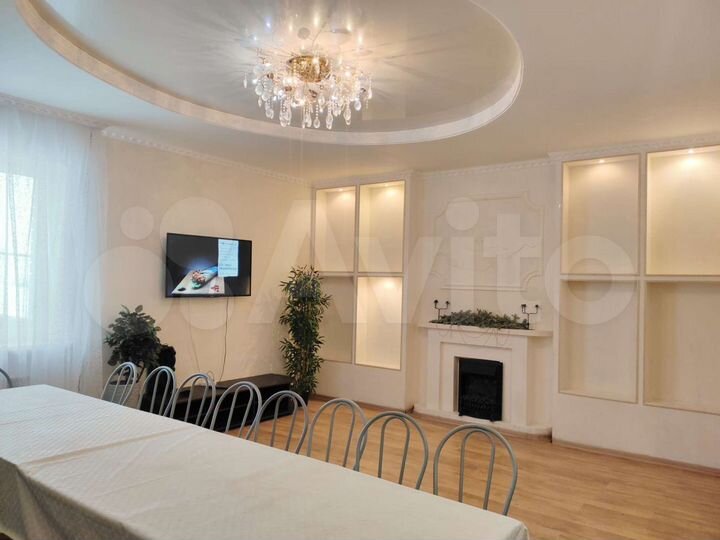 Дом 260 м² на участке 8 сот.