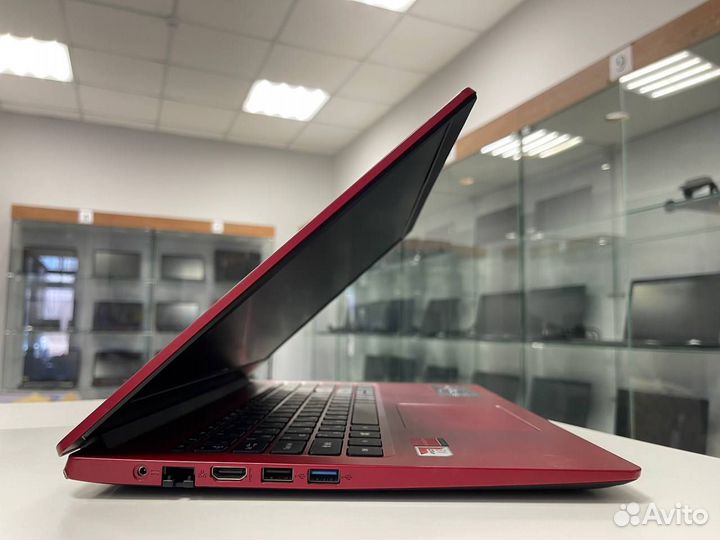 Ноутбук Acer (AMD A9/ 8gb ram/ SSD 256gb)