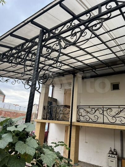 Дом 200 м² на участке 6 га