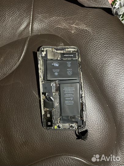 Мобильные телефоны бу iPhone 10
