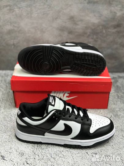 Nike SB dunk LOW panda black white