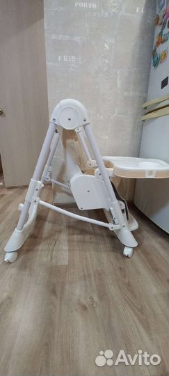 Стульчик для кормления kari