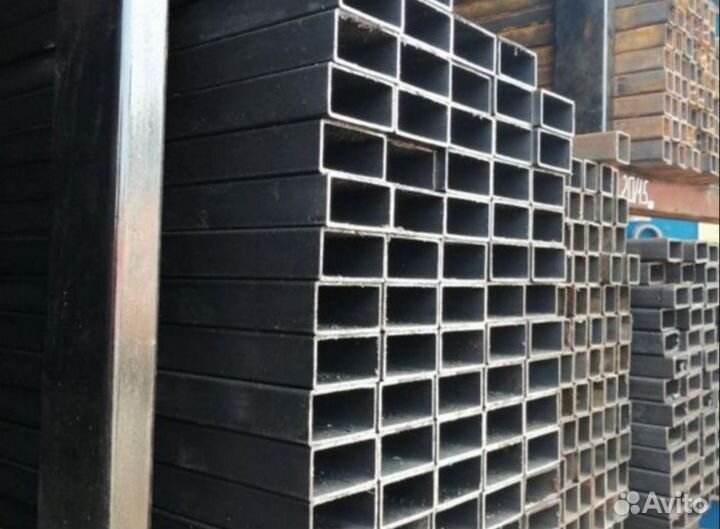 Труба профильная метр