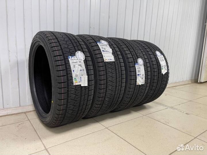 Triangle PL02 245/55 R19