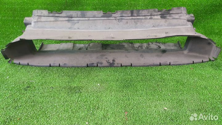 Воздуховод радиатора Volvo V40 B5204T9 2013