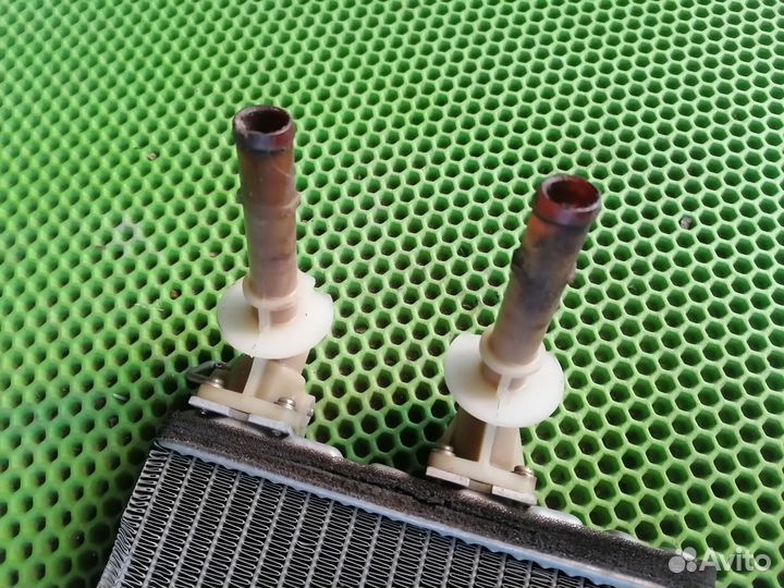 Радиатор печки Ниссан Вингроуд 10