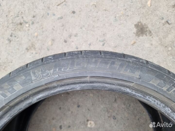 Michelin Pilot Super Sport 265/35 R19 98Y