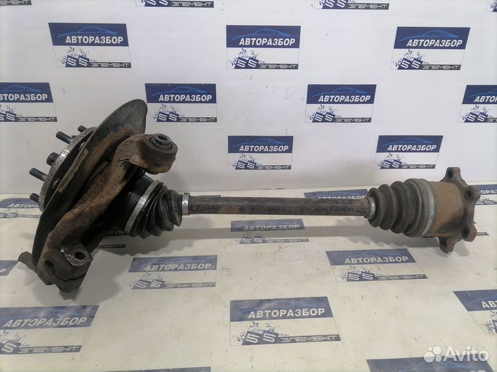 Ступица задняя левая с приводом Infiniti QX56 JA60