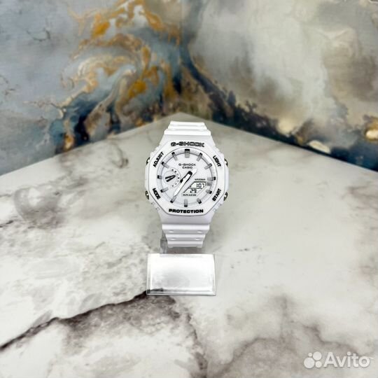 Casio G-Shock белые