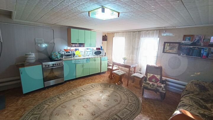 Дом 219,6 м² на участке 6,3 сот.