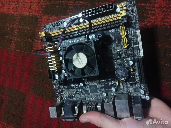 Материнская плата asus