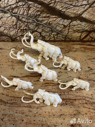 Мамонты ручной работы разные