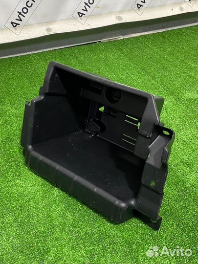 Ящик под инструменты Bmw X3 F25 2017