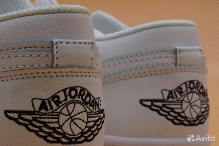 Кроссовки Air Jordan 1 Low