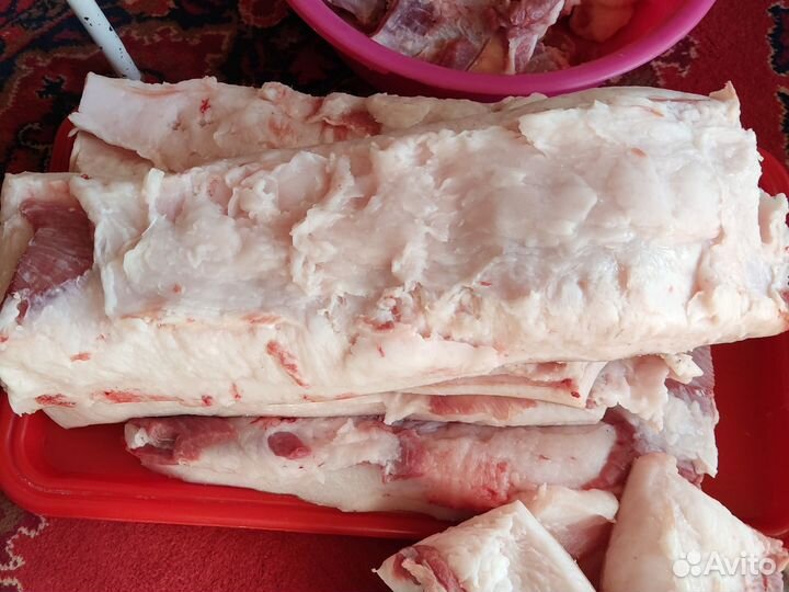 Сало свиное свежее