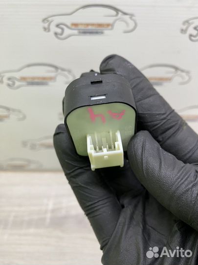 Джойстик зеркал Audi A4, A5