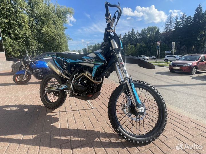 Avantis Enduro 250 EFI Exclusive (PR300/175FMM) AR