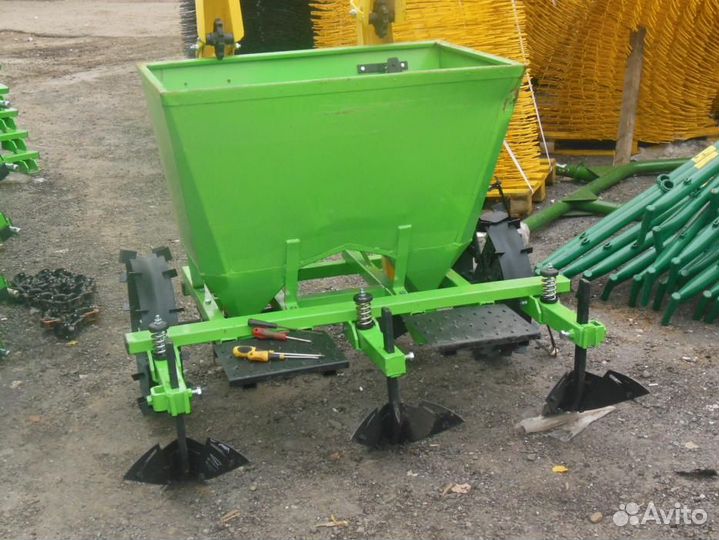 Картофелесажалка Bomet S239, 2024